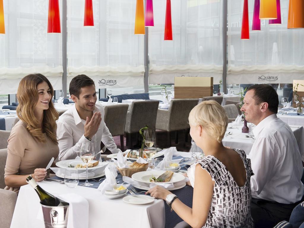 Hotel Aquarius Spa Колобжег Екстериор снимка Restaurant